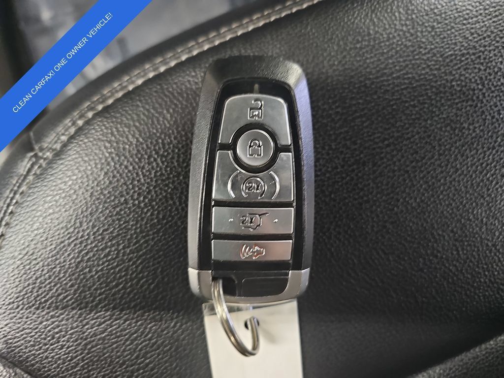 Used 2020 Ford Explorer XLT w/ Equipment Group 202A AWD/4WD image 36