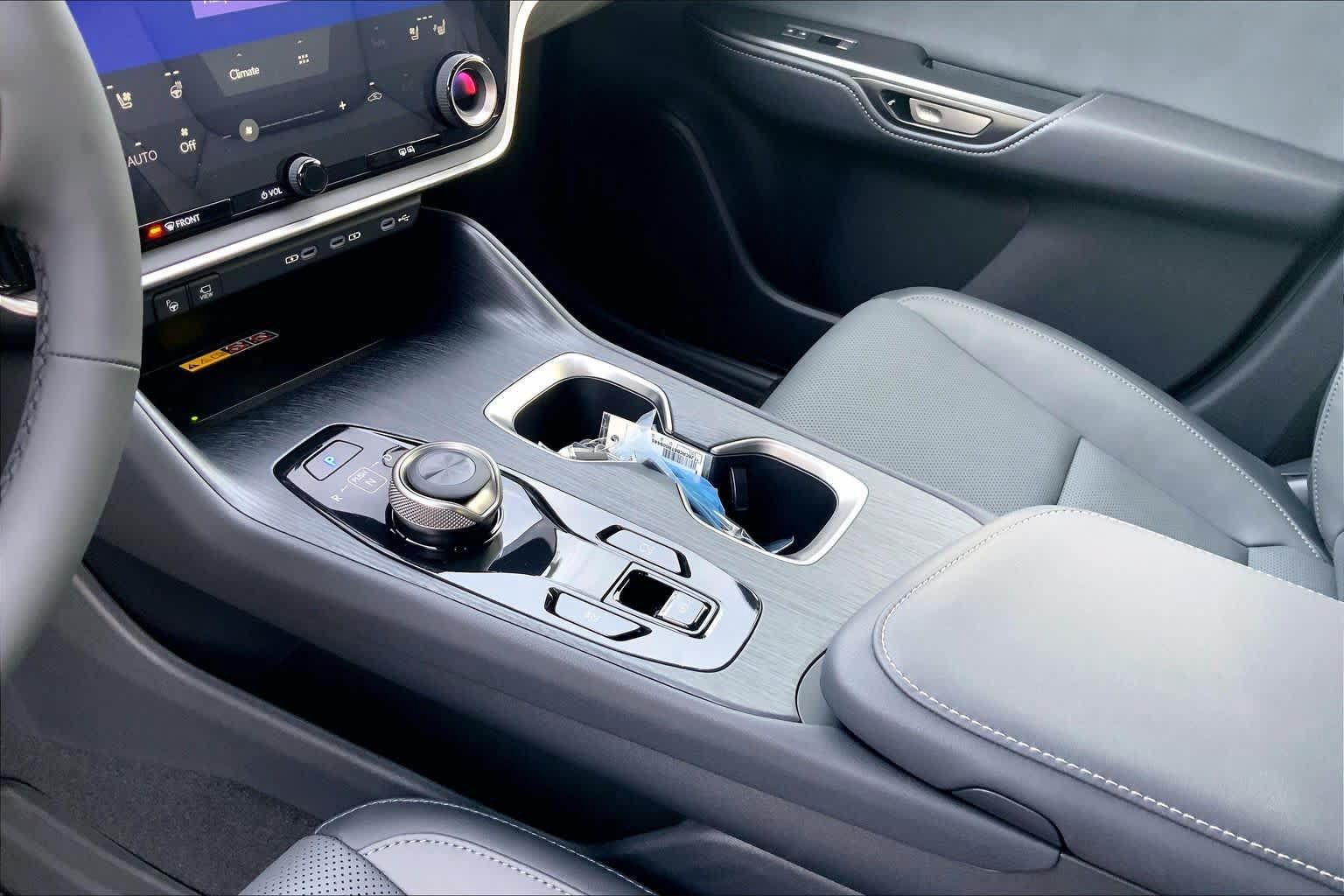 New 2026 Lexus RZ 450e AWD image 7