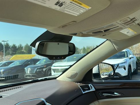 Used 2016 Cadillac SRX Performance w/ Driver Awareness Package image 24