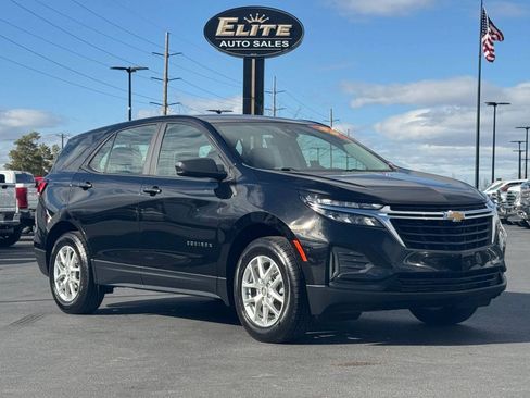 Used 2023 Chevrolet Equinox LS AWD/4WD image 1