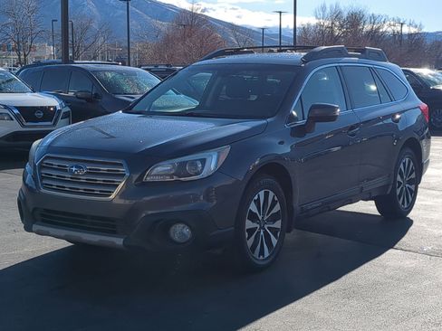 Used 2015 Subaru Outback 2.5i Limited image 10