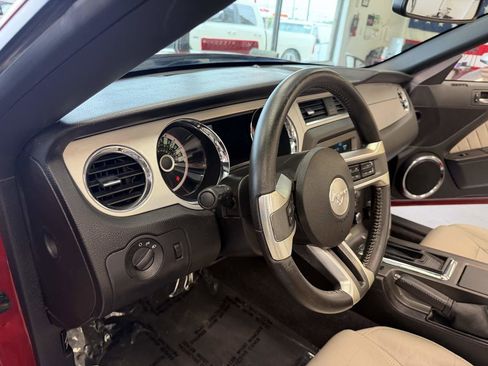 Used 2013 Ford Mustang Premium RWD image 16