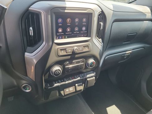 Used 2025 Chevrolet Silverado 1500 Custom RWD image 13