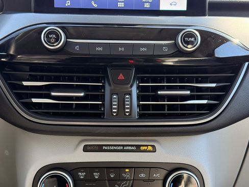 Used 2024 Ford Escape Active image 21