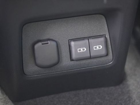 Used 2024 Lexus NX 350h AWD image 39