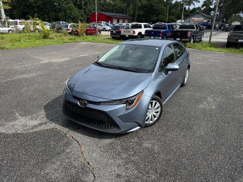 Used 2020 Toyota Corolla LE FWD image 31