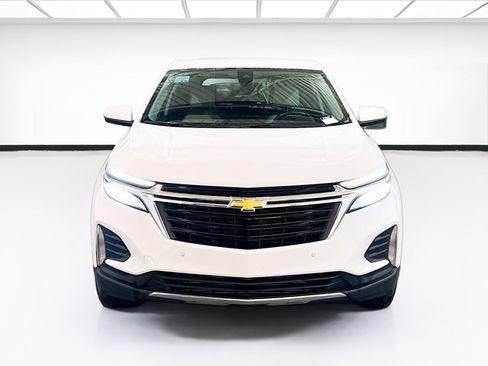 Used 2024 Chevrolet Equinox LT image 2