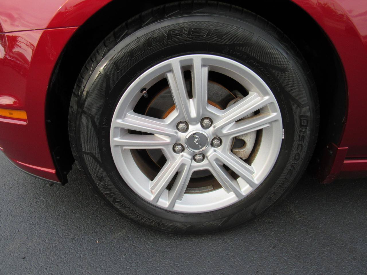 Used 2014 Ford Mustang Convertible RWD image 10