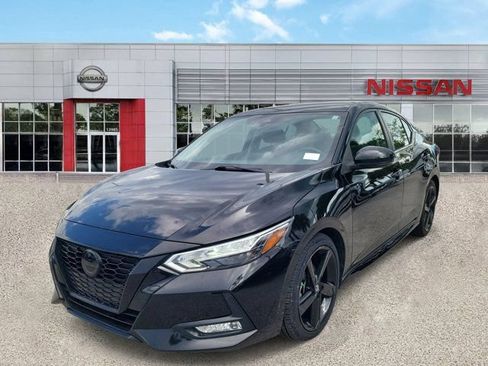 Certified 2023 Nissan Sentra SR w/ Midnight Edition Package FWD image 10