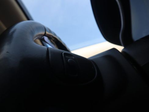 Used 2015 Chrysler 300 C w/ Light Group image 63