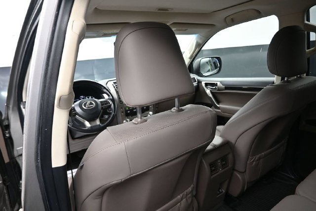 Used 2020 Lexus GX 460 AWD/4WD image 17