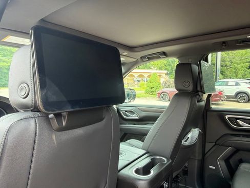 Used 2023 Chevrolet Tahoe Z71 w/ Max Trailering Package AWD/4WD image 33