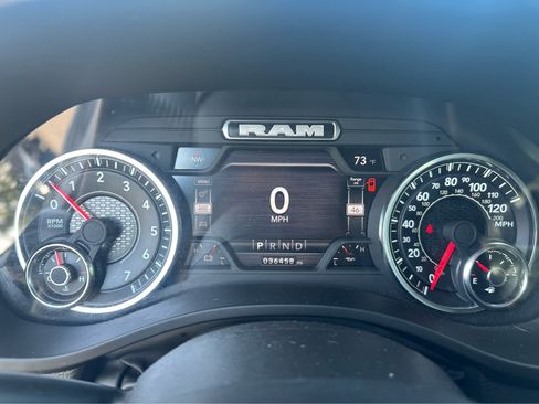 Used 2024 RAM 1500 Laramie AWD/4WD image 13