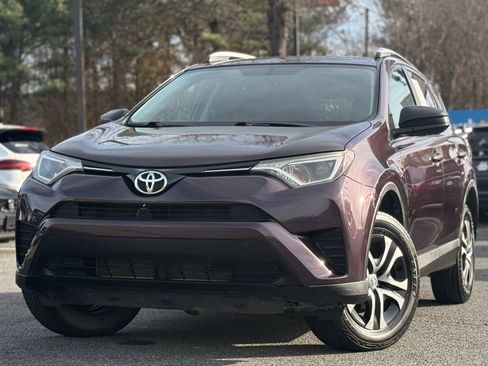 Used 2016 Toyota RAV4 LE image 1