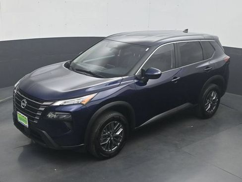Used 2026 Nissan Rogue SV FWD image 20