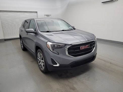 Used 2018 GMC Terrain SLE FWD image 13
