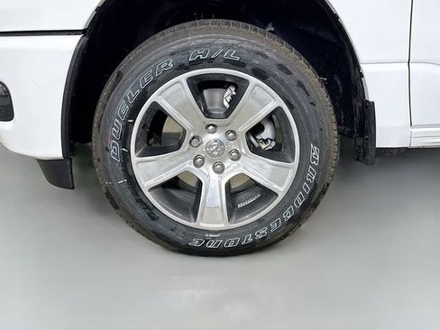 New 2026 RAM 1500 Express image 28