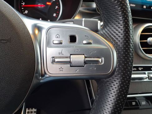 Used 2020 Mercedes-Benz GLC 300 image 24