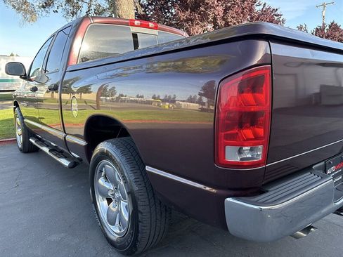 Used 2005 Dodge Ram 1500 Truck SLT w/ Quad Cab Big Horn Value Group image 9