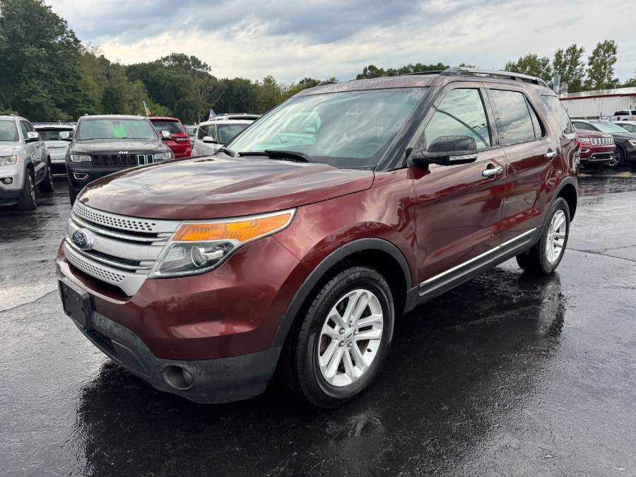 Used 2015 Ford Explorer XLT w/ Equipment Group 202A AWD/4WD image 1
