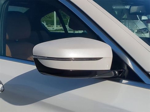 Used 2018 BMW 540i image 13