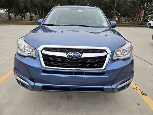Used 2018 Subaru Forester 2.5i Premium w/ All-Weather Package image 3