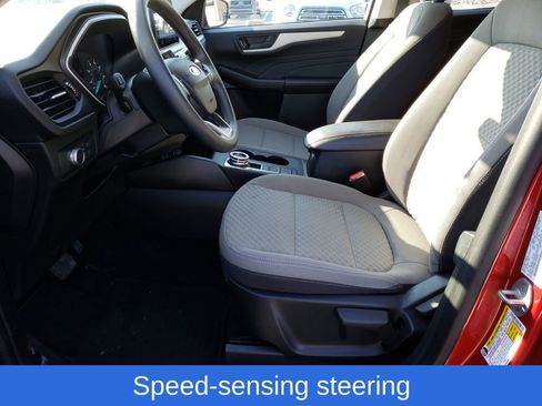 Used 2022 Ford Escape SE image 15