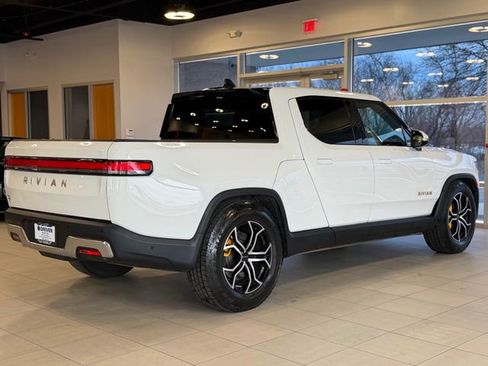 Used 2022 Rivian R1T Launch Edition AWD/4WD image 12