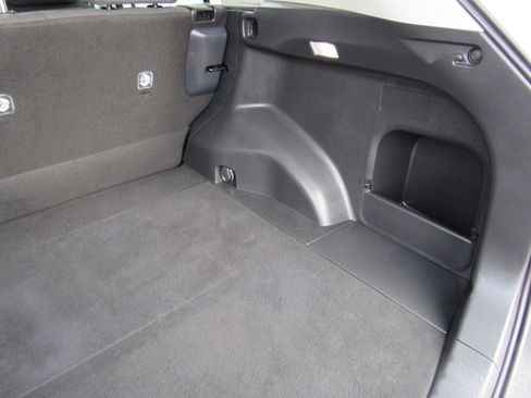 Used 2025 Toyota RAV4 LE image 40