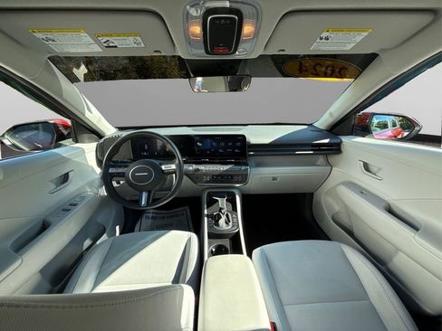 Used 2024 Hyundai Kona SEL image 27