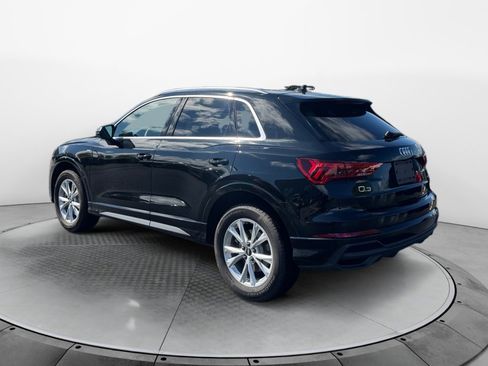 Used 2025 Audi Q3 2.0T Premium w/ Convenience Package AWD/4WD image 5