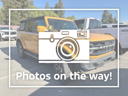 Used 2021 Ford Bronco Outer Banks AWD/4WD image 1