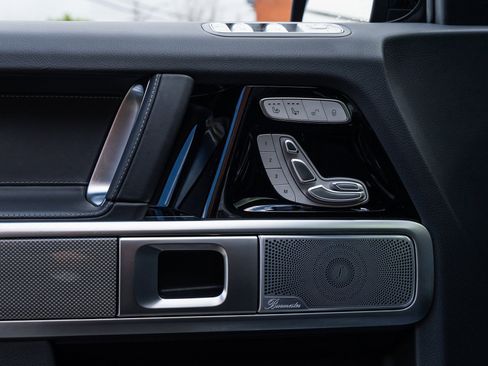 Used 2025 Mercedes-Benz G 580 w/ EQ Technology image 11