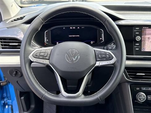 Used 2022 Volkswagen Taos SEL w/ Panoramic Sunroof Package AWD/4WD image 19