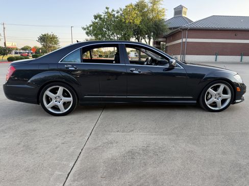Used 2011 Mercedes-Benz S 550 image 8