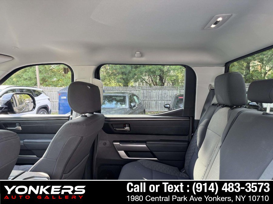 Used 2022 Toyota Tundra SR5 AWD/4WD image 9