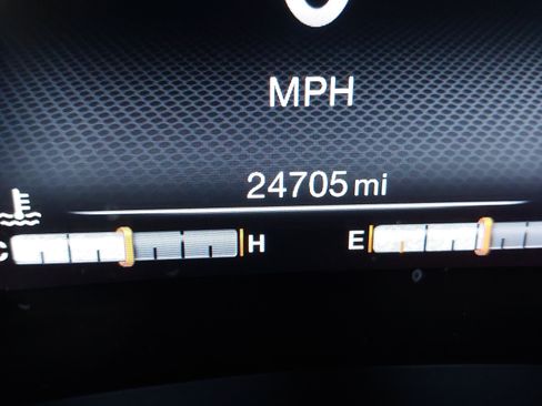 Used 2022 Jeep Renegade Altitude w/ Convenience Group AWD/4WD image 20
