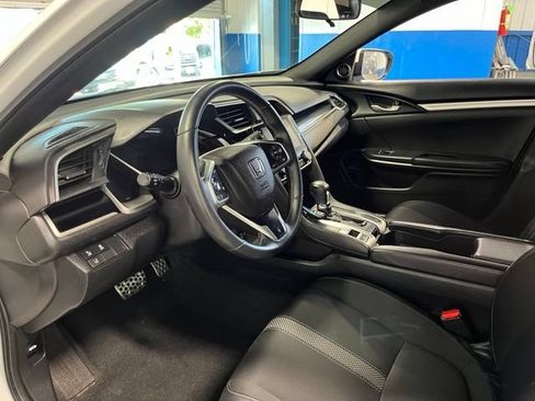 Used 2020 Honda Civic Sport image 22