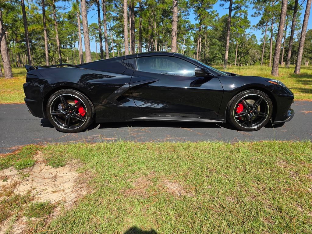 Used 2023 Chevrolet Corvette Stingray Premium Cpe w/ Z51 Performance Package RWD image 6