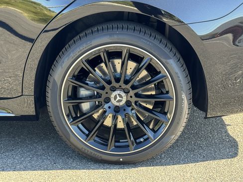 New 2026 Mercedes-Benz S 580 4MATIC Sedan image 15