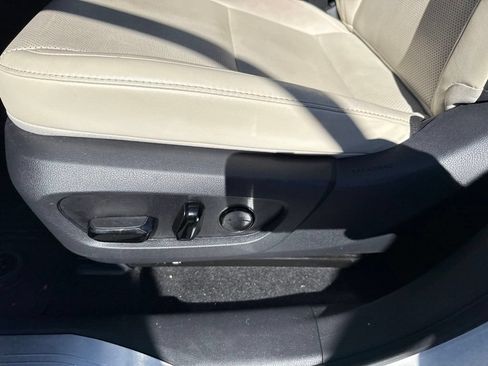 Used 2024 Lexus RX 350 Premium w/ Accessory Package AWD/4WD image 13