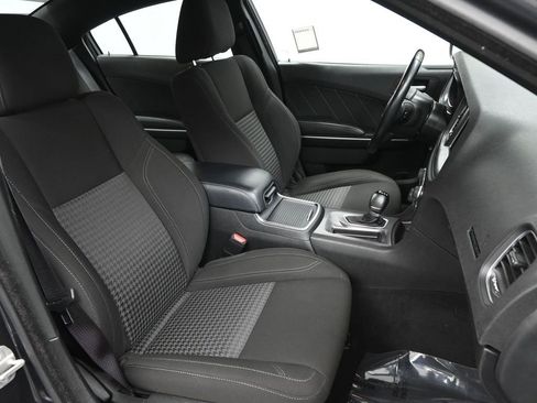Used 2023 Dodge Charger SXT image 10