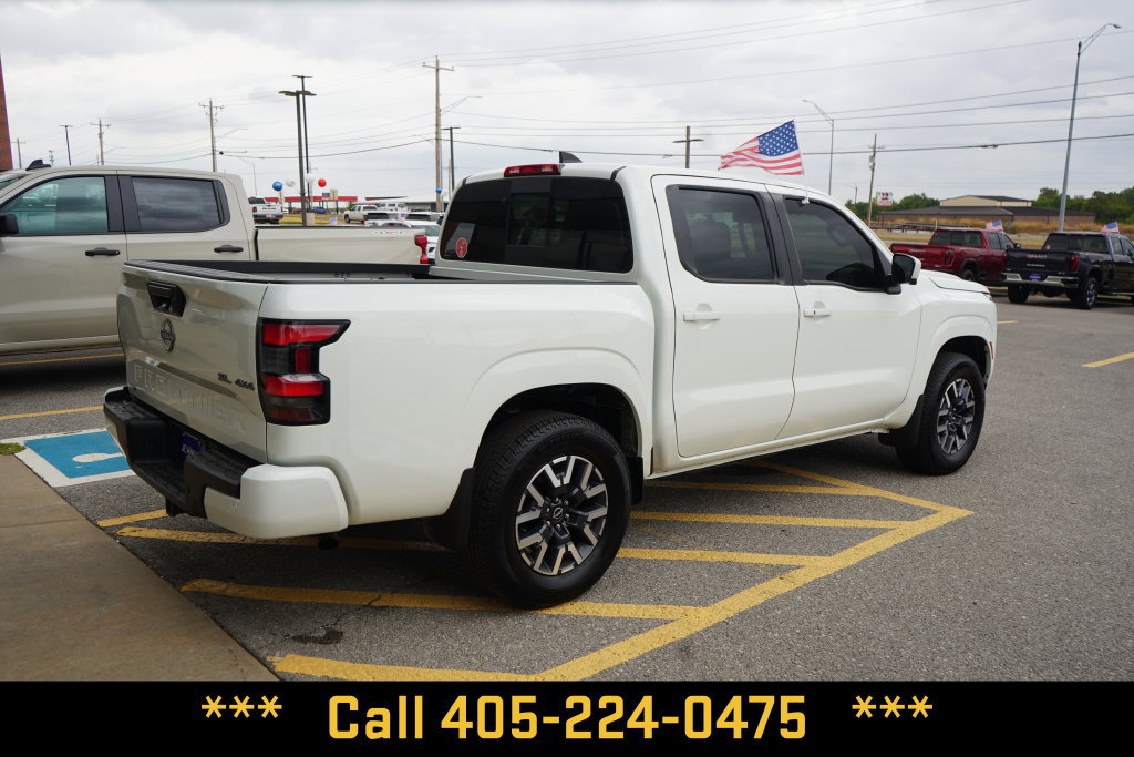 Used 2025 Nissan Frontier SL AWD/4WD image 9