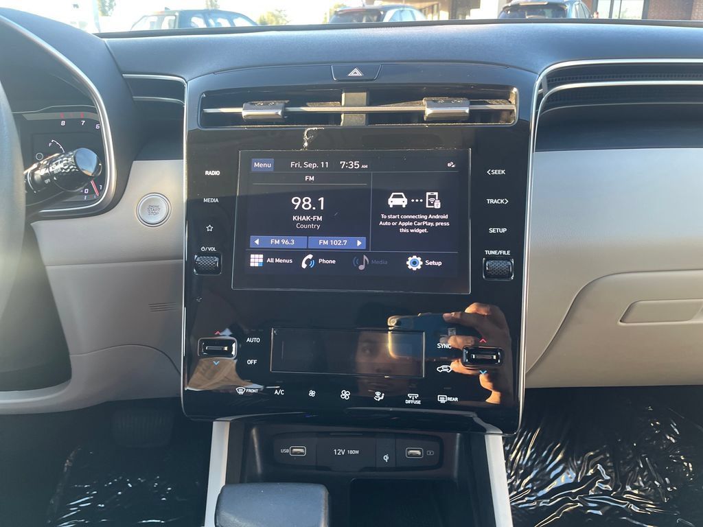 Used 2024 Hyundai Tucson SEL FWD image 24