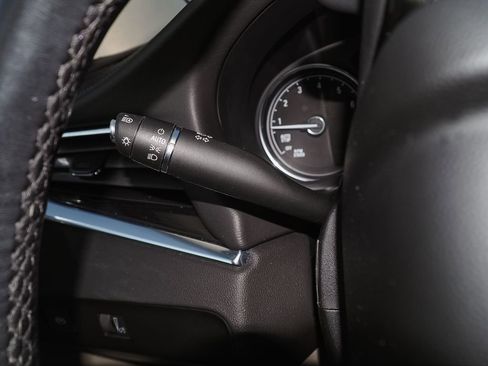 Certified 2023 Buick Enclave Essence image 33