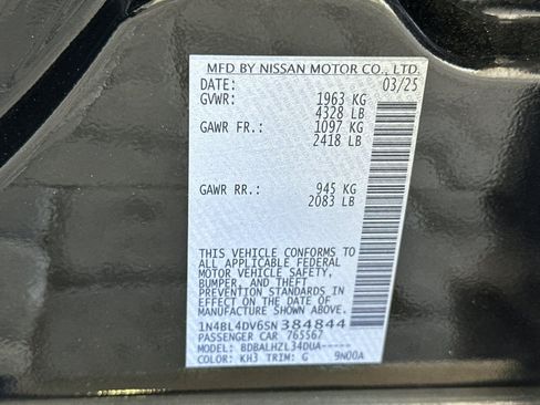 Used 2025 Nissan Altima 2.5 SV FWD image 28