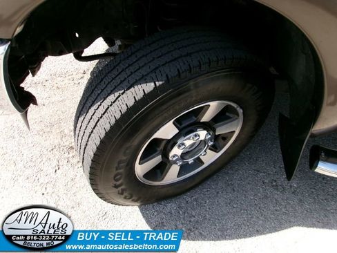 Used 2015 Ford F250 Lariat w/ Lariat Interior Package image 22