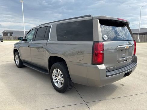 Used 2018 Chevrolet Suburban LT AWD/4WD image 48