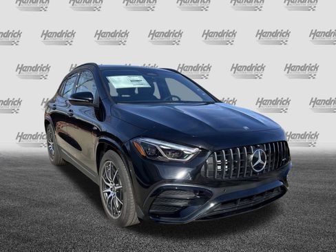 New 2026 Mercedes-Benz GLA 35 AMG AMG 35 4MATIC SUV image 2
