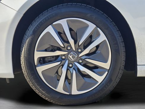 Used 2024 Honda Accord Sport image 58